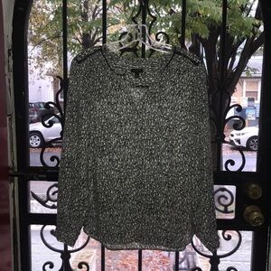 Talbots Black White Abstract Chiffon Long Sleeve Blouse Size Small